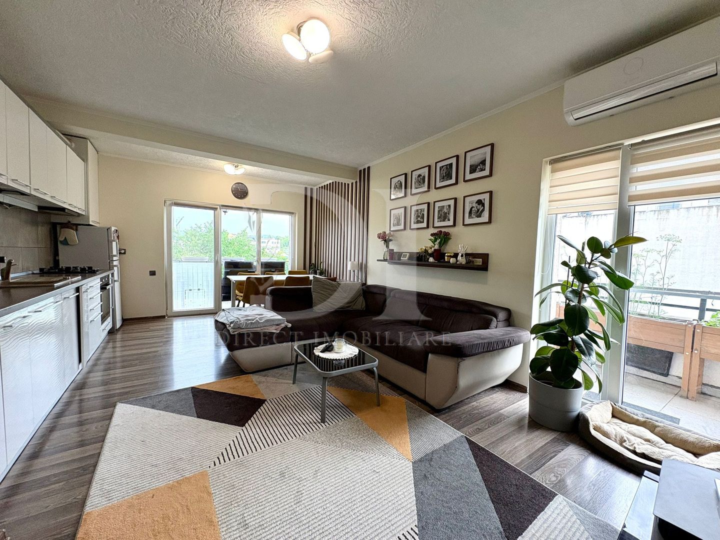 Apartament cu 2 camere | Terasa 25mp | zona Eroilor-Floresti - Poză 2