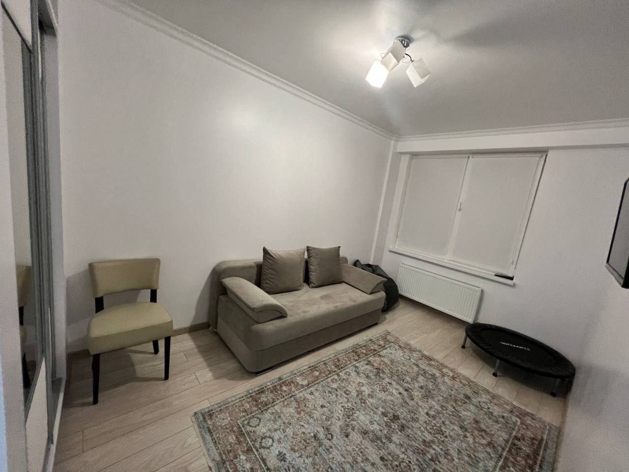 Apartament cu 3 camere de vânzare - Poză 9