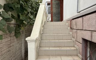 Vila in stil arhitectural german adiacent Calea Mosilor - Poză 2