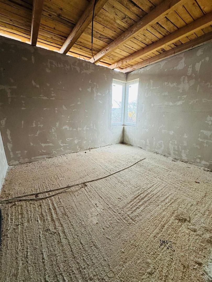 Duplex de vanzare zona dealuri - Poză 4