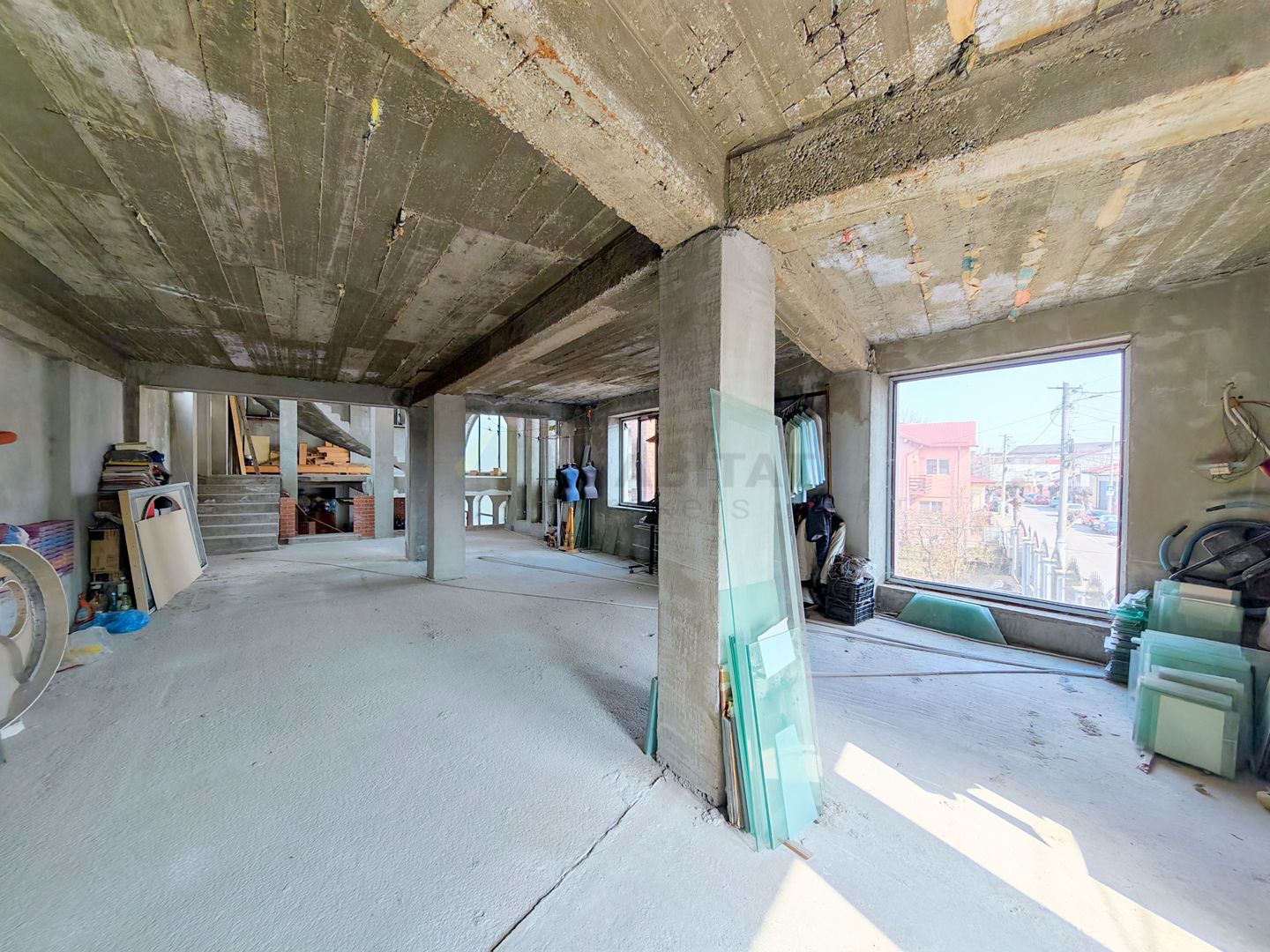 Oportunitate I în Centrul Târgoviștei: Clădire de 498 mp - Poză 23