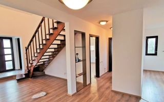 Corbeanca, inchiriez vila stil american, cu semineu si panouri solare - Poză 1