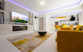 Apartament 3 camere,  70 mp, gradina 128 mp, parcare, zona Vivo - Poză 1