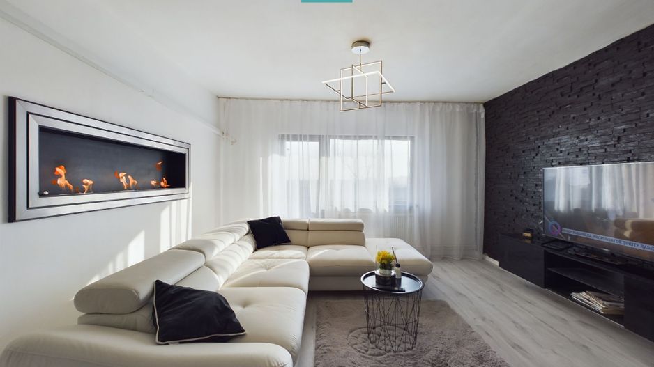 Apartament 4 camere, Podgoria - Poză 1