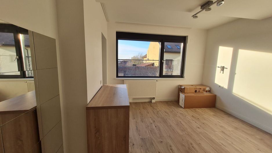 Apartament generos 4 camere zona Elisabetin - Poză 14