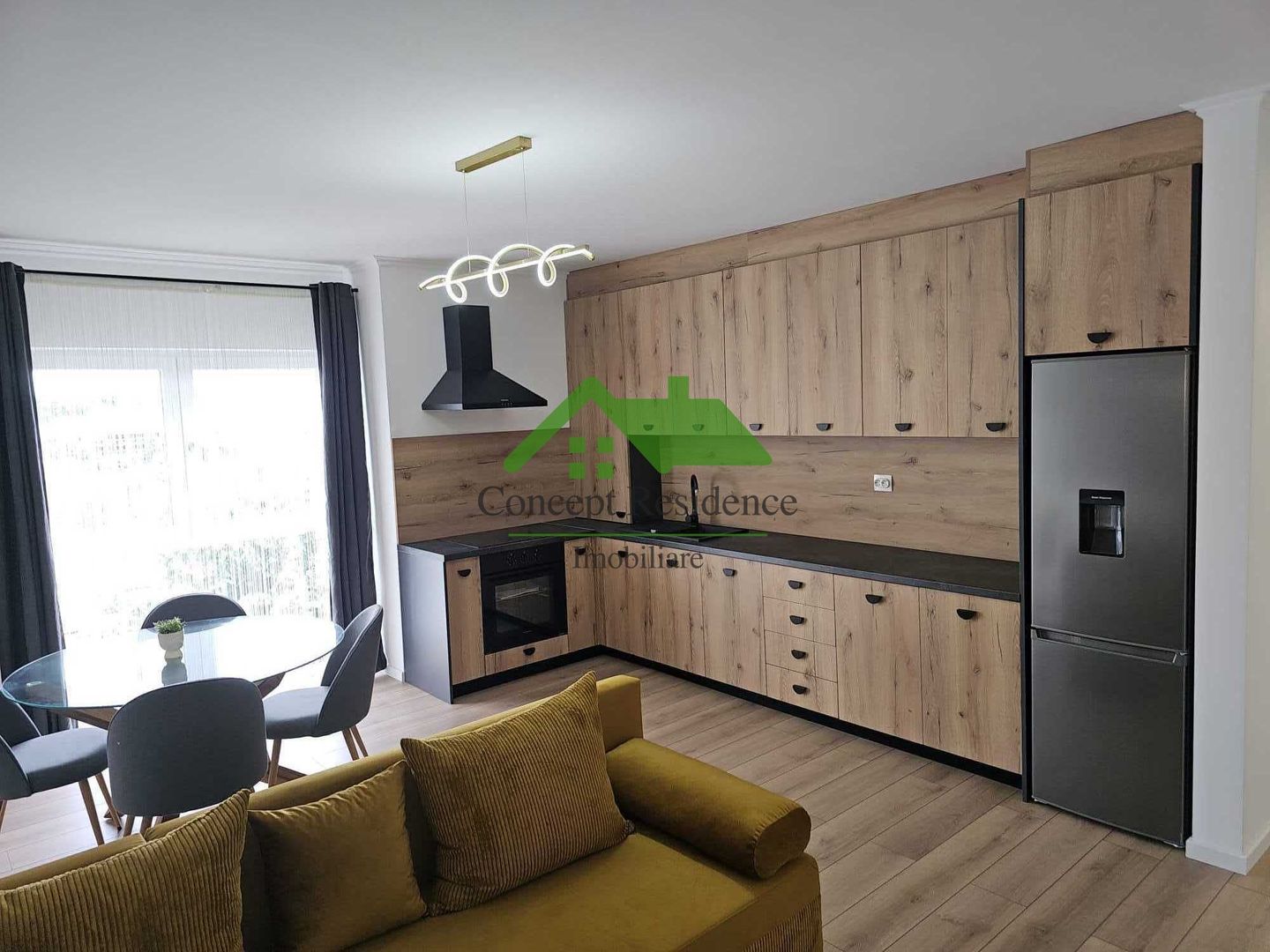 Vand apartament 2 camere modern,bloc nou, centru vechi-Atletilor - Poză 1