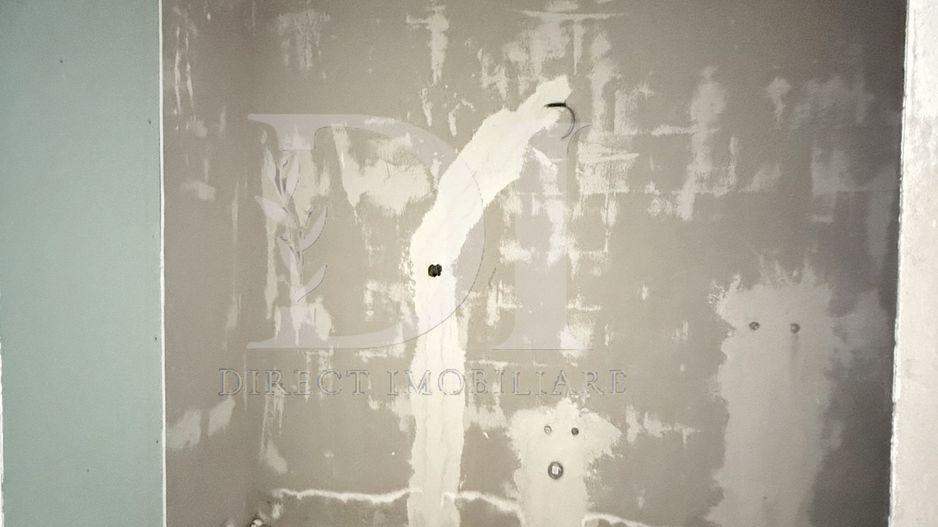 Apartament 2 camere/ Zona Eroilor . Floresti - Poză 4