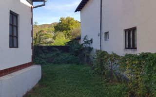 Casă versatilă de vânzare în Comuna Corbi, Argeș – ideală pentru afacere  - Poză 3