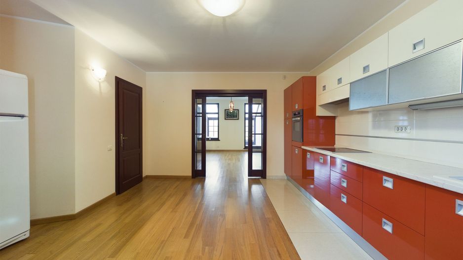 Vilă 6 camere zona Tabacovici - Poză 15