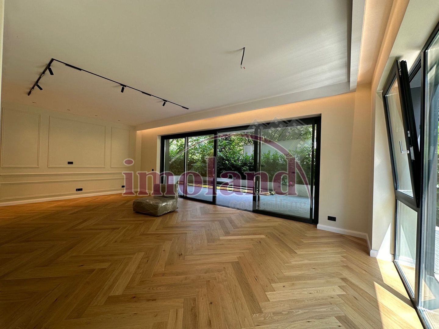 Parter inalt - 3 camere cu terase - Imobil boutique - Lacul Floreasca - Poză 8