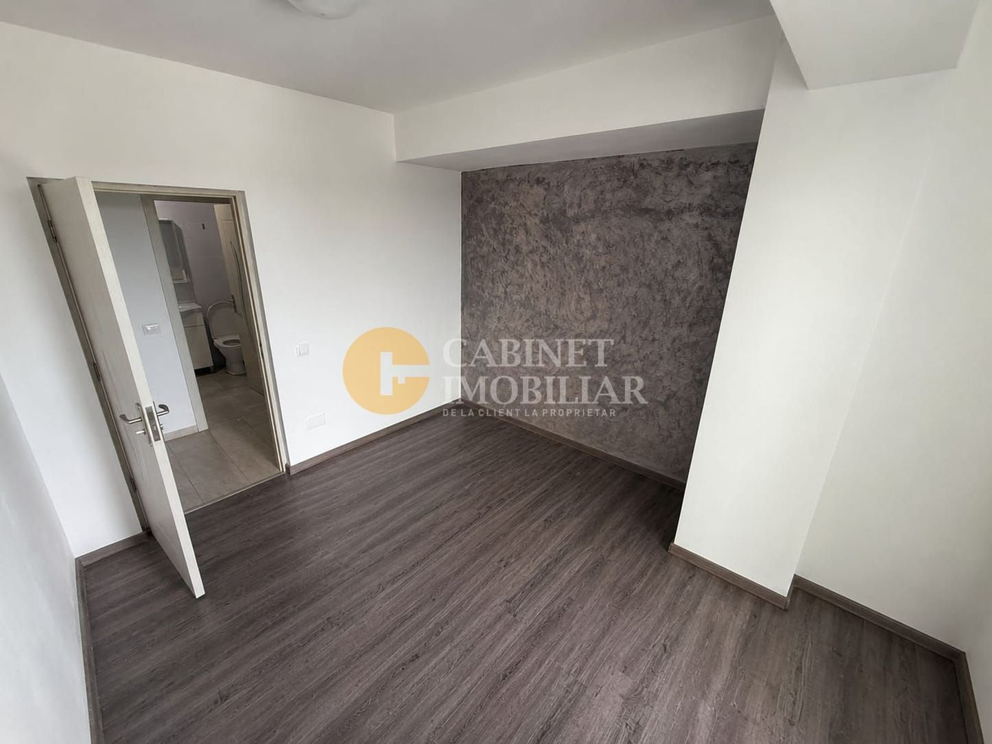 3 CAMERE DECOMANDAT--ETAJ 1-- ROND MALL MOLDOVA - Poză 5