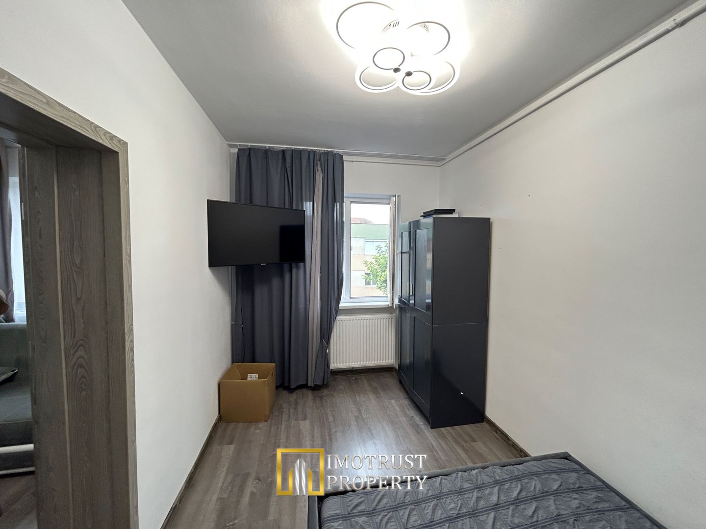 Apartament 3 camere de vânzare sau schimb – Arad ultracentral - Poză 7
