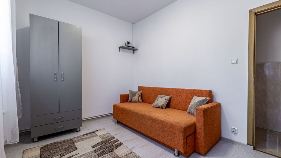 Apartament la cheie cu 2 camere la casa in Parneava Comision 0% - Poză 7