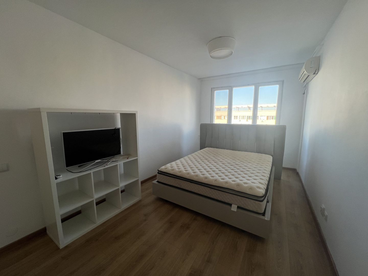 Apartament Dristor | Baba Novac (metroul langa bloc) - Poză 5