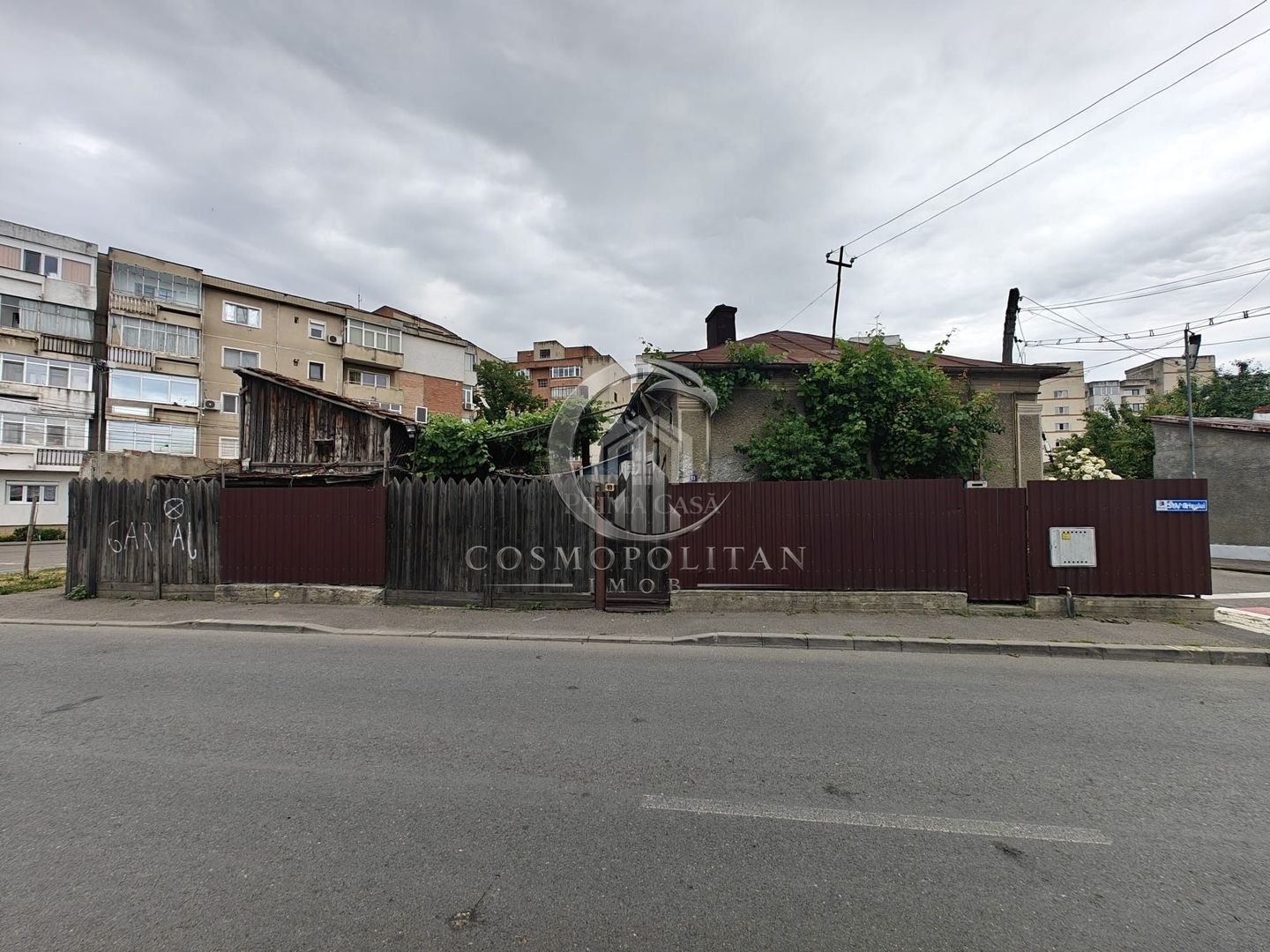 Proprietate cu potențial comercial – casă și teren în zona Clubul Politistilor / - Poză 4