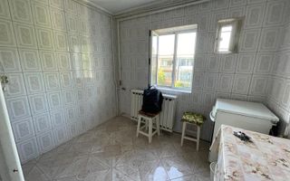 Garsonieră de vânzare Otopeni lângă DN1, Primărie, Centru - Poză 3