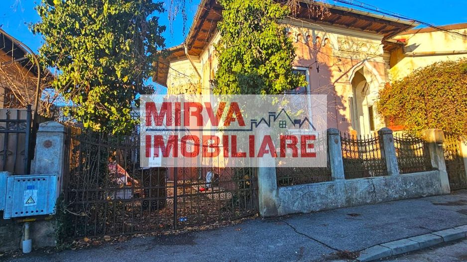 Casă cu arhitectură interbelică, 5 camere, teren 409 mp – Central - Poză 4