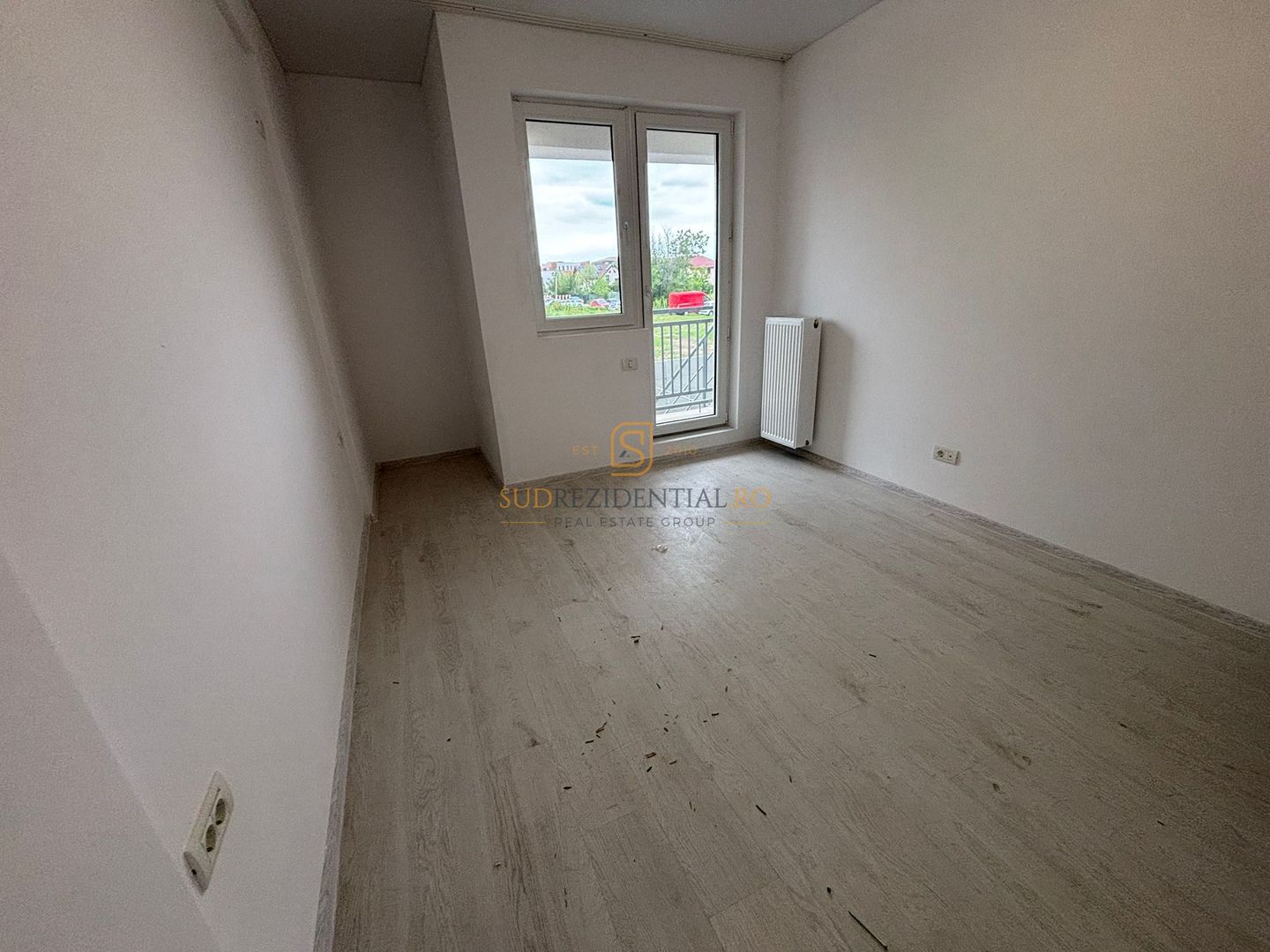 De inchiriat Garsoniera decomanada cu gradina, nemobilata,Solstitiului - Poză 3