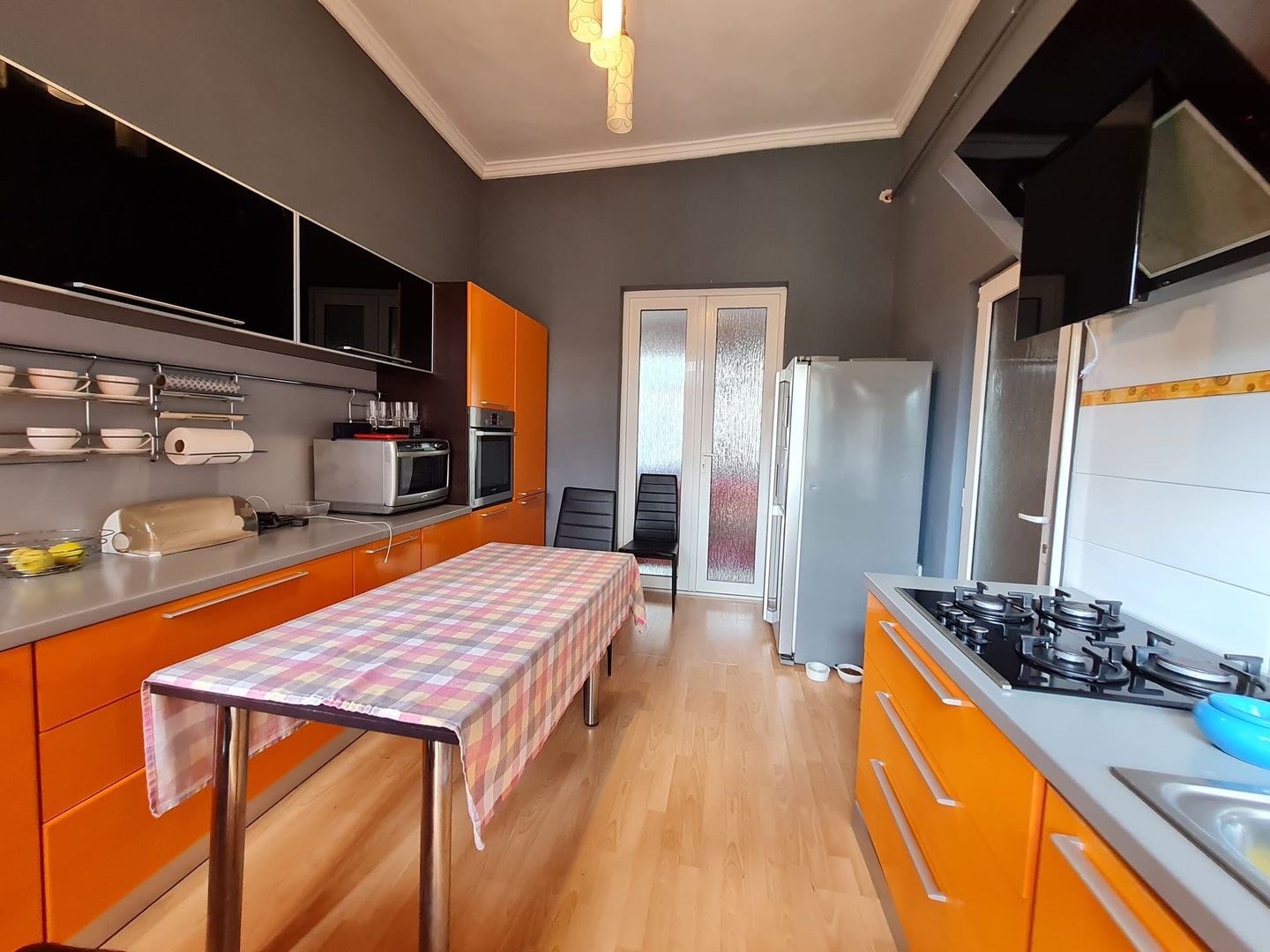 Spațiu pretabil birouri,after school,comercial,etc. - Poză 1