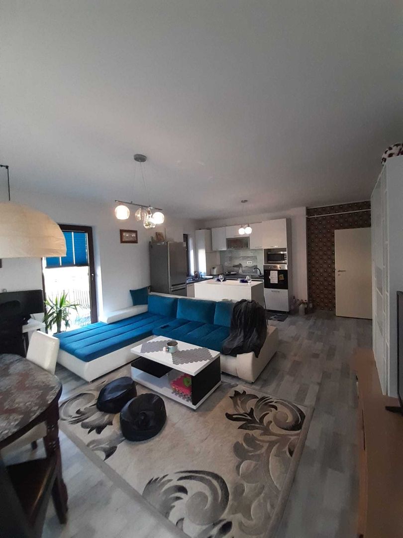 Apartament cu loc de parcare privat | Tractorul | Coresi - Poză 6