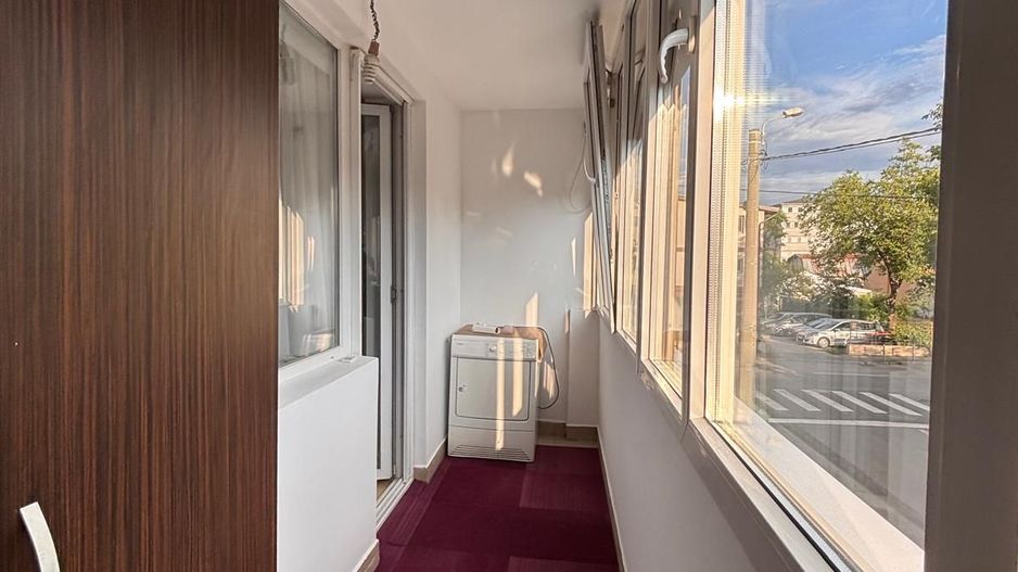 Apartament 2cam, decomandat, centrala proprie, parcare privata, metrou - Poză 14