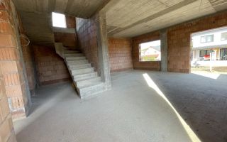 Casa 4 Camere | 128MPU | Poplaca - Poză 1