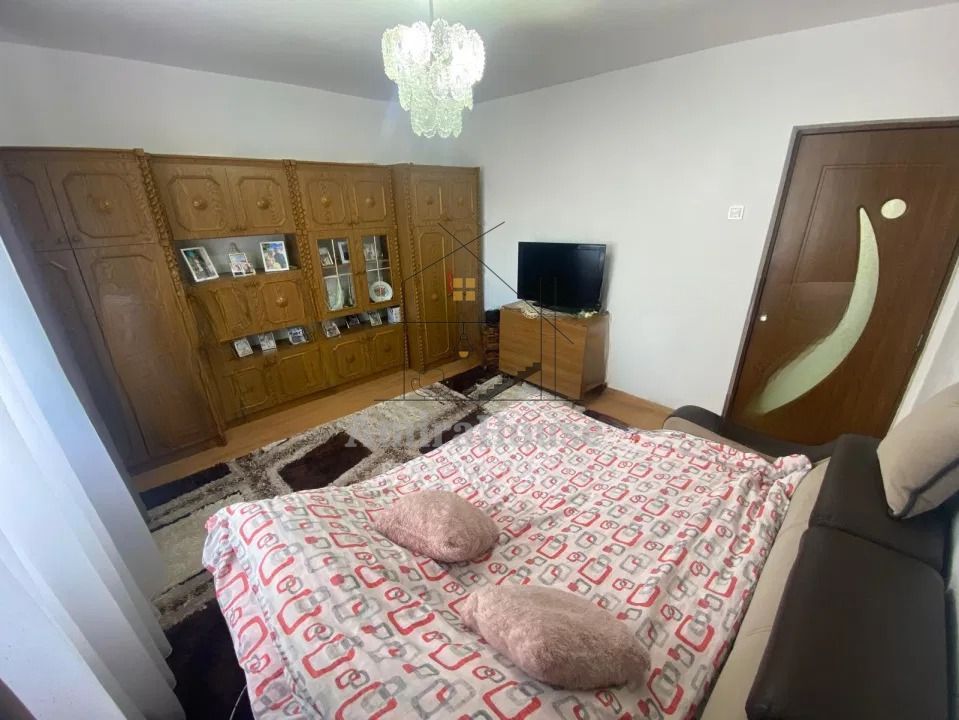 Apartament 2 camere decomandat zona strazii Bucegi - Poză 3
