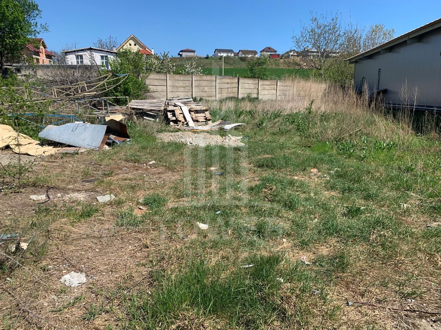 Teren intravilan Șura Mare cu deschidere de 32 ml - Poză 3