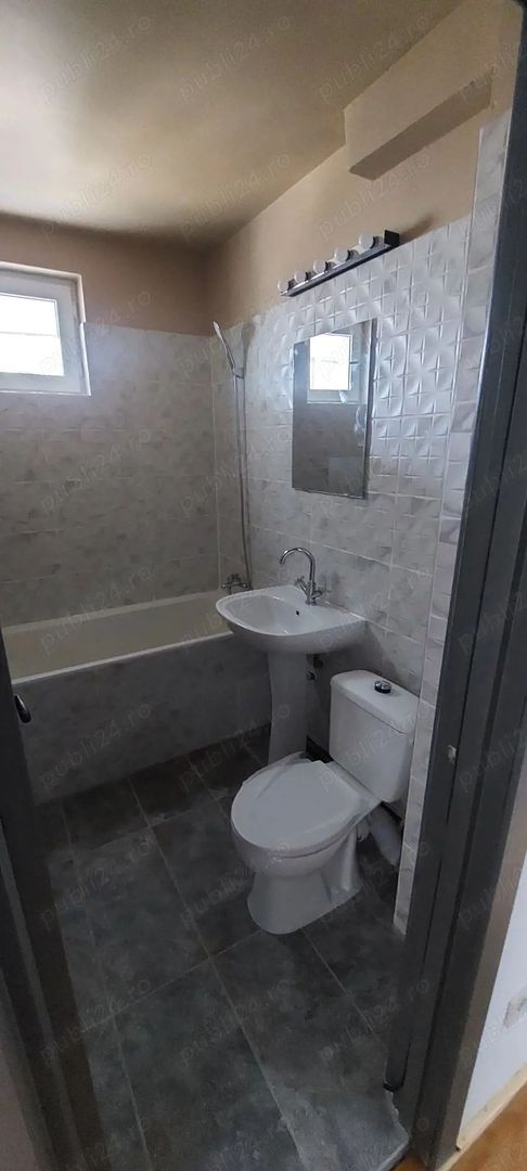 Vanzare apartanent 2 camere - Poză 5