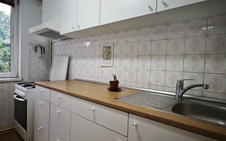 Apartament 3 camere | Zona Pajura – Jiului | Etaj 2/4 | Loc de parcare - Poză 4