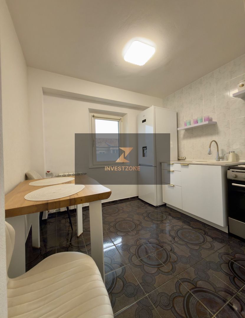3 camere tip PB str. Xenopol Oradea - Poză 3