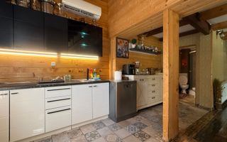 Proprietate cu front la rau si piscina exterioara in Baisoara - Poză 5