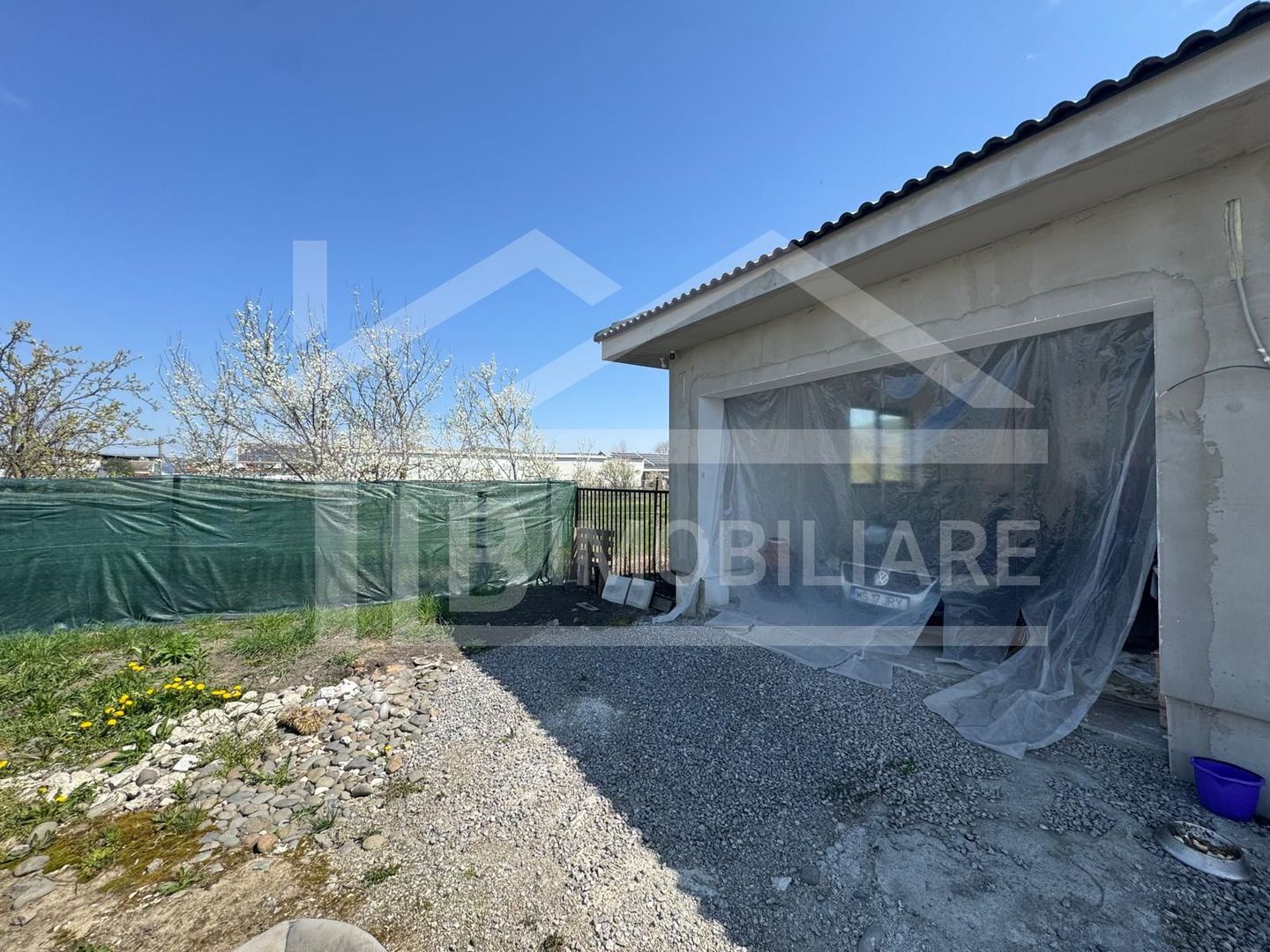 Casa individuala, 200 mp utili, 1399 mp teren, Zona Ernei - Poză 19