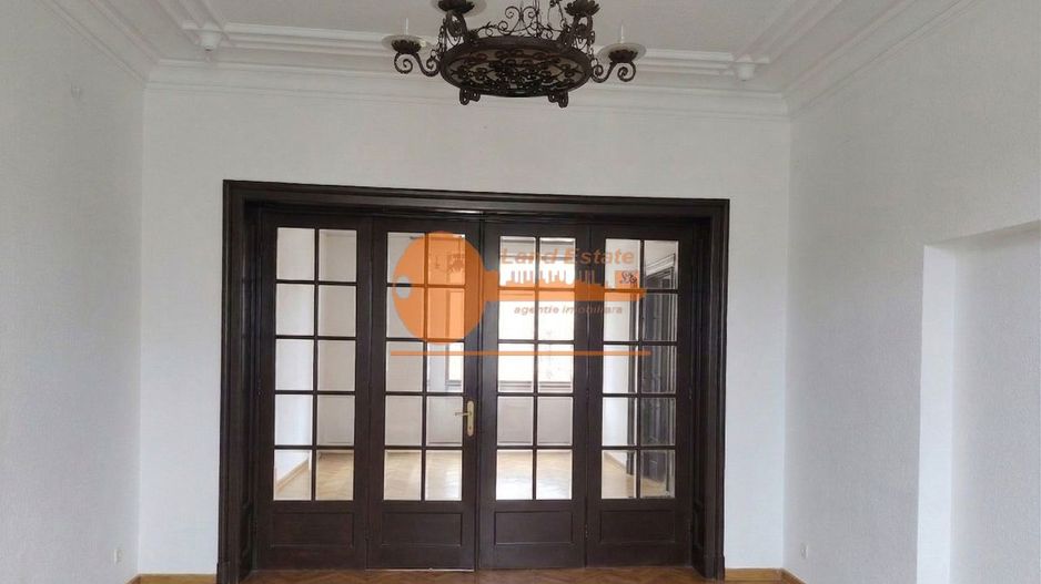 Apartament în vilă interbelică | 93 mp | Moșilor - Poză 2