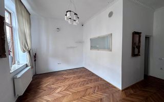 Spațiu comercial ultracentral, vad excelent, 7 încăperi - Poză 9