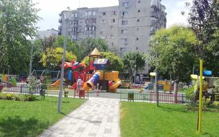 Apartament 3 camere Parc Sebastian sector 5 Buc. in curs de renovare - Poză 3