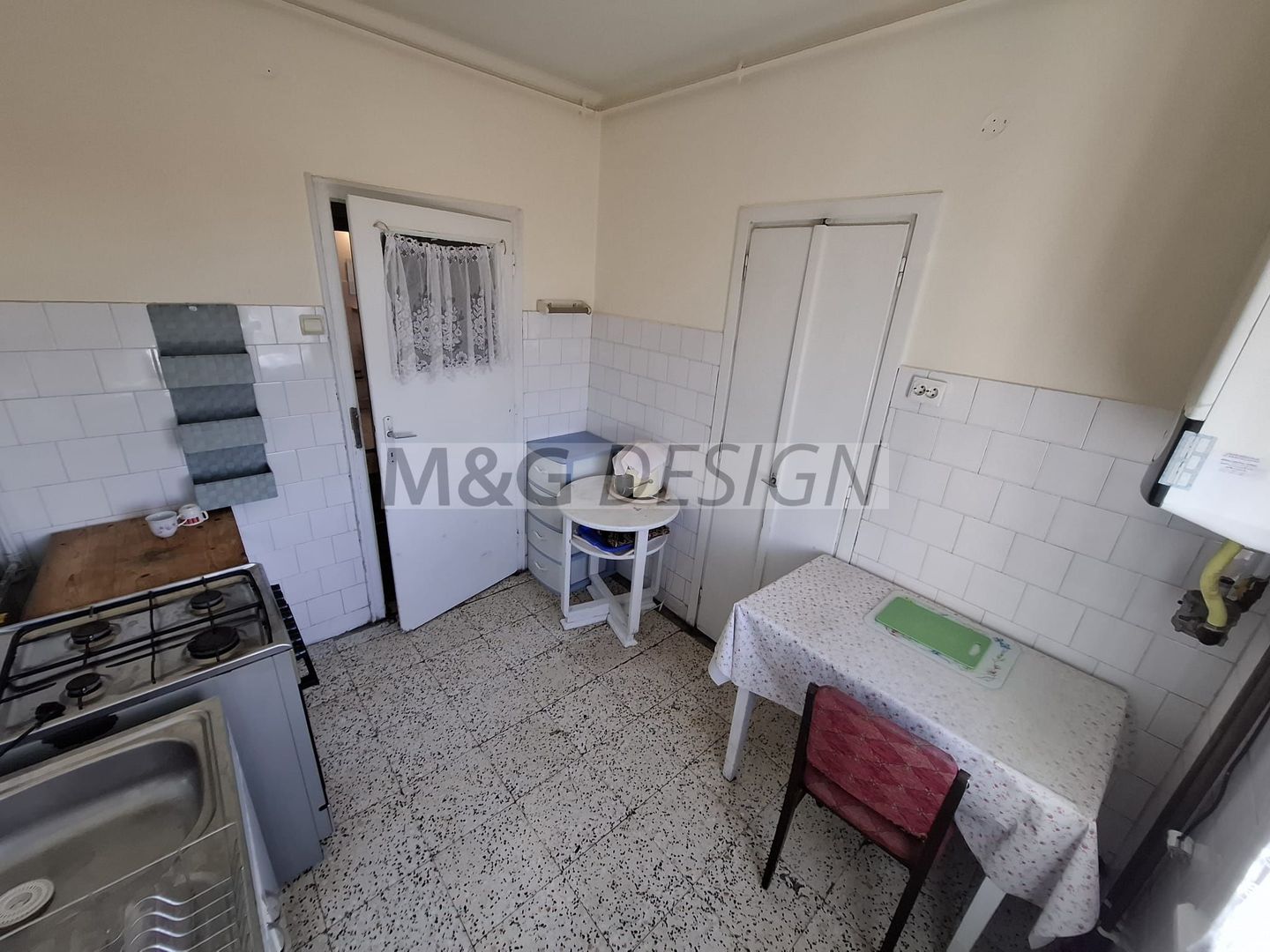 Complex -Balcescu, ap 2 camere decomandat, centrala gaz,clima - Poză 9