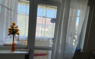 Apartament cu 2 camere semidecomandat Zona Micro 5/2 - Poză 7