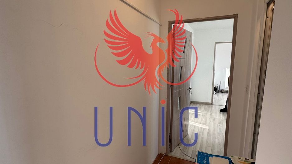 3 camere semidecomandate - 59 000 Euro - Poză 6