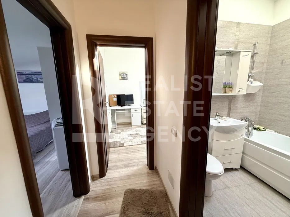 Vânzare, apartament 3 camere, zona Pacii - Poză 5