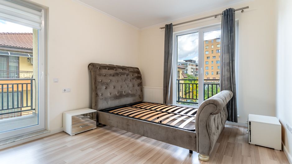 Apartament 2 camere, 55 mp + 2 balcoane, parcare, Aurel Gurghianu - Poză 9