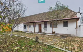 Casă complet renovată, teren 300mp, în Orțișoara - Poză 19