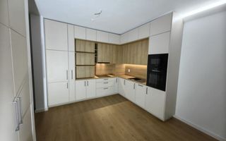 Apartament cu priveliște superbă, zona Vivo - Poză 1