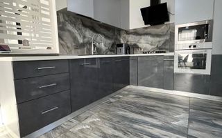 Casă modernă de vânzare în Valea Lupului, 4 camere și birou, construită în 2017 - Poză 1