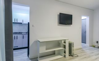 Garsoniera, 24 mp, prima inchiriere dupa renovare, Expo Transilvania! - Poză 8