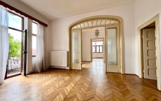 4 camere in Vila interbelica 106mp-Centrala proprie- Calea Calarasilor - Poză 2