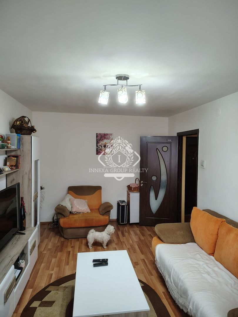 Rahova-Barnova | 2 camere | 52mp | et 8 | dec | centrala proprie | 80.000 euro - Poză 3