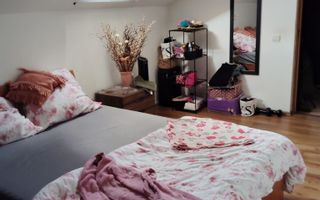 Apartament cu 2 camere, spațiu de depozitare de 30 mp, Florești. - Poză 5