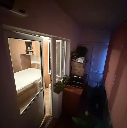 Apartament 2 camere decomandat Soseaua Giurgiului CENTRALA PROPRIE - Poză 4