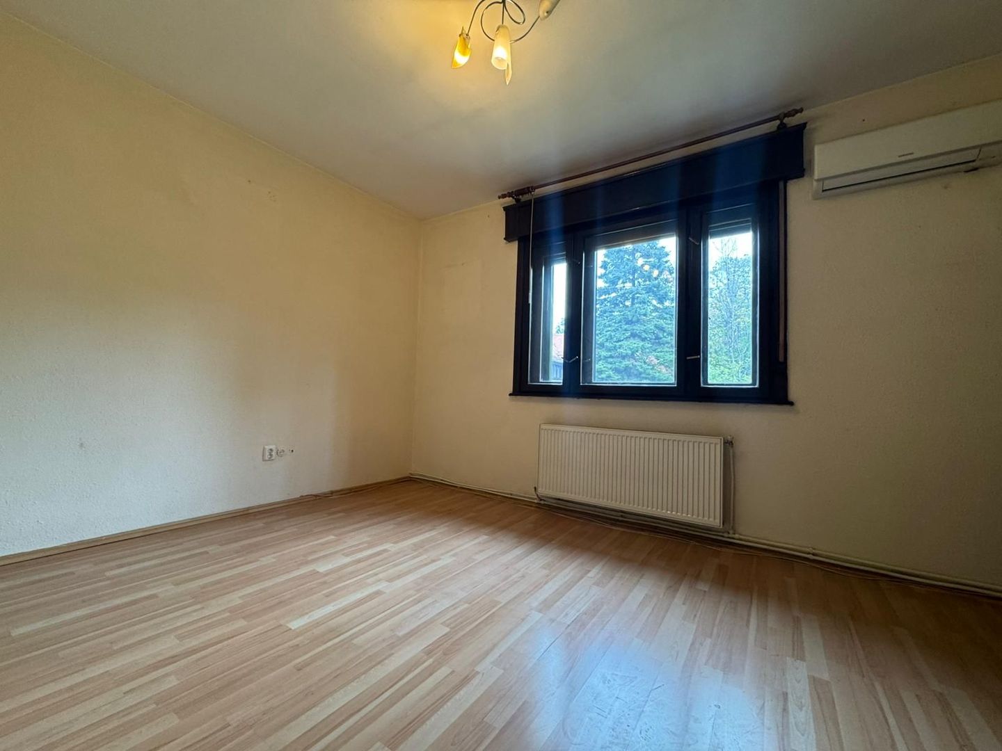 3 CAMERE || Kiseleff - Poză 2